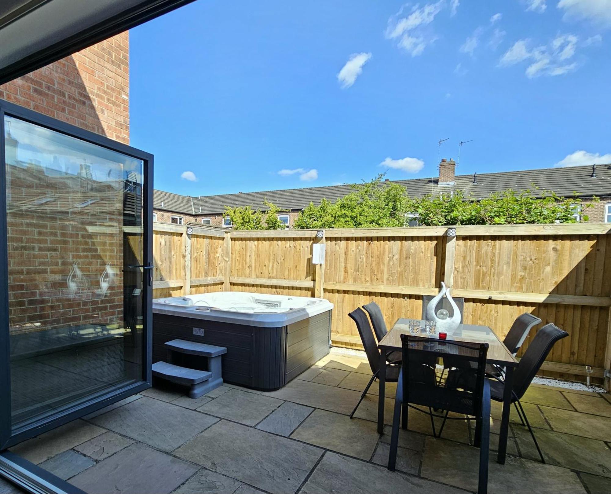 The Ebor Suites With Hot Tubs York Luaran gambar